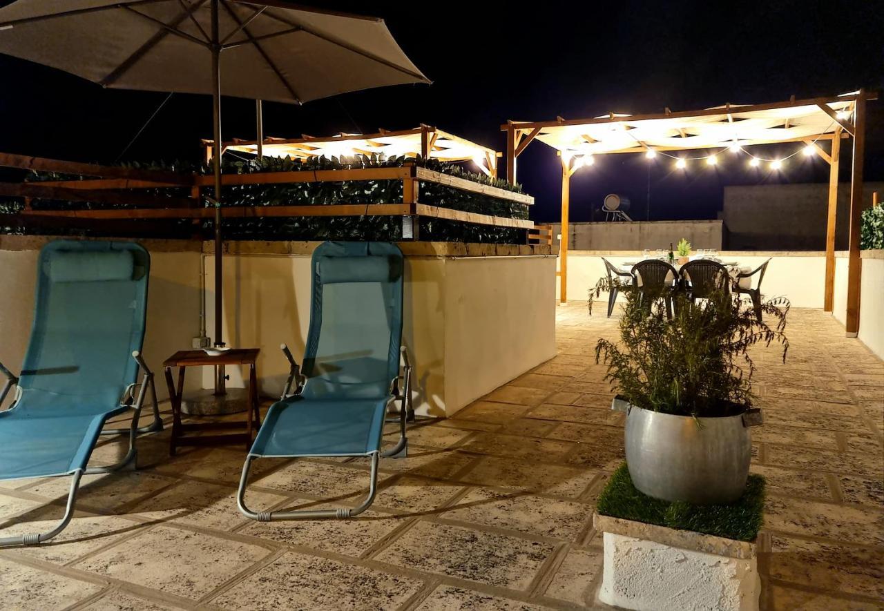La Terrazza Dei Nonni Lägenhet Torre Specchia Ruggeri Exteriör bild